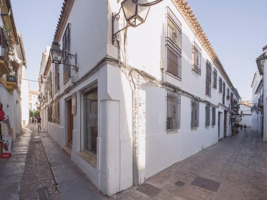 Mezquita Premium Apartment Kordoba Bagian luar foto